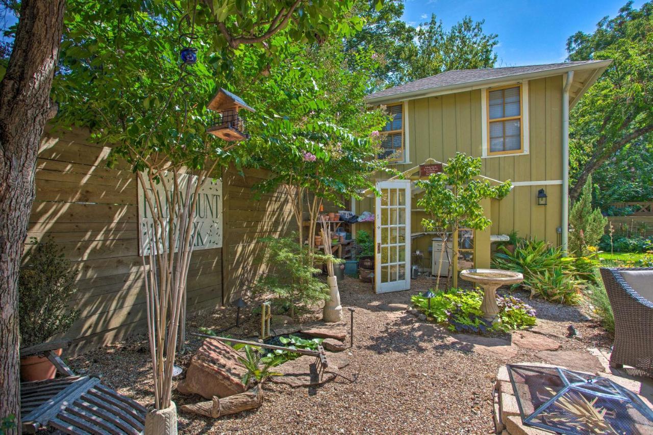 Historic Fort Worth Cottage With Shared Pool! Extérieur photo