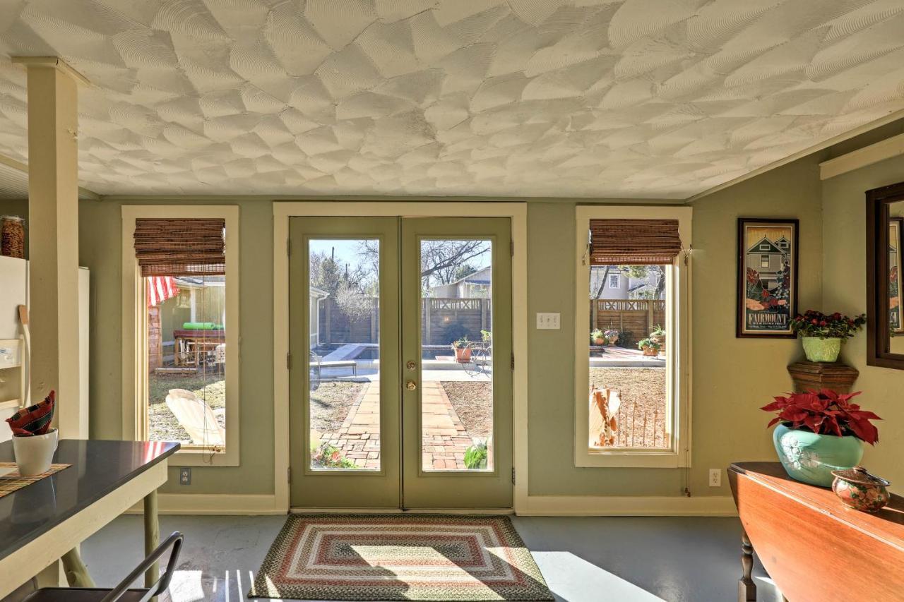 Historic Fort Worth Cottage With Shared Pool! Extérieur photo